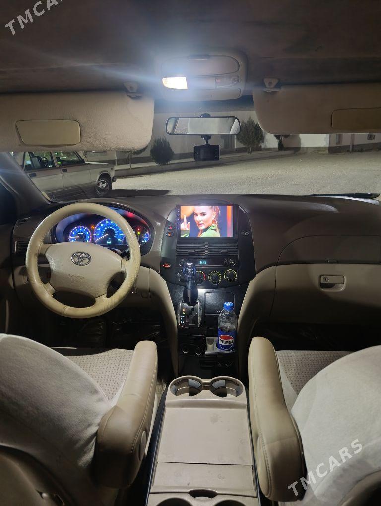 Toyota Sienna 2006 - 200 000 TMT - Gyzylarbat - img 2