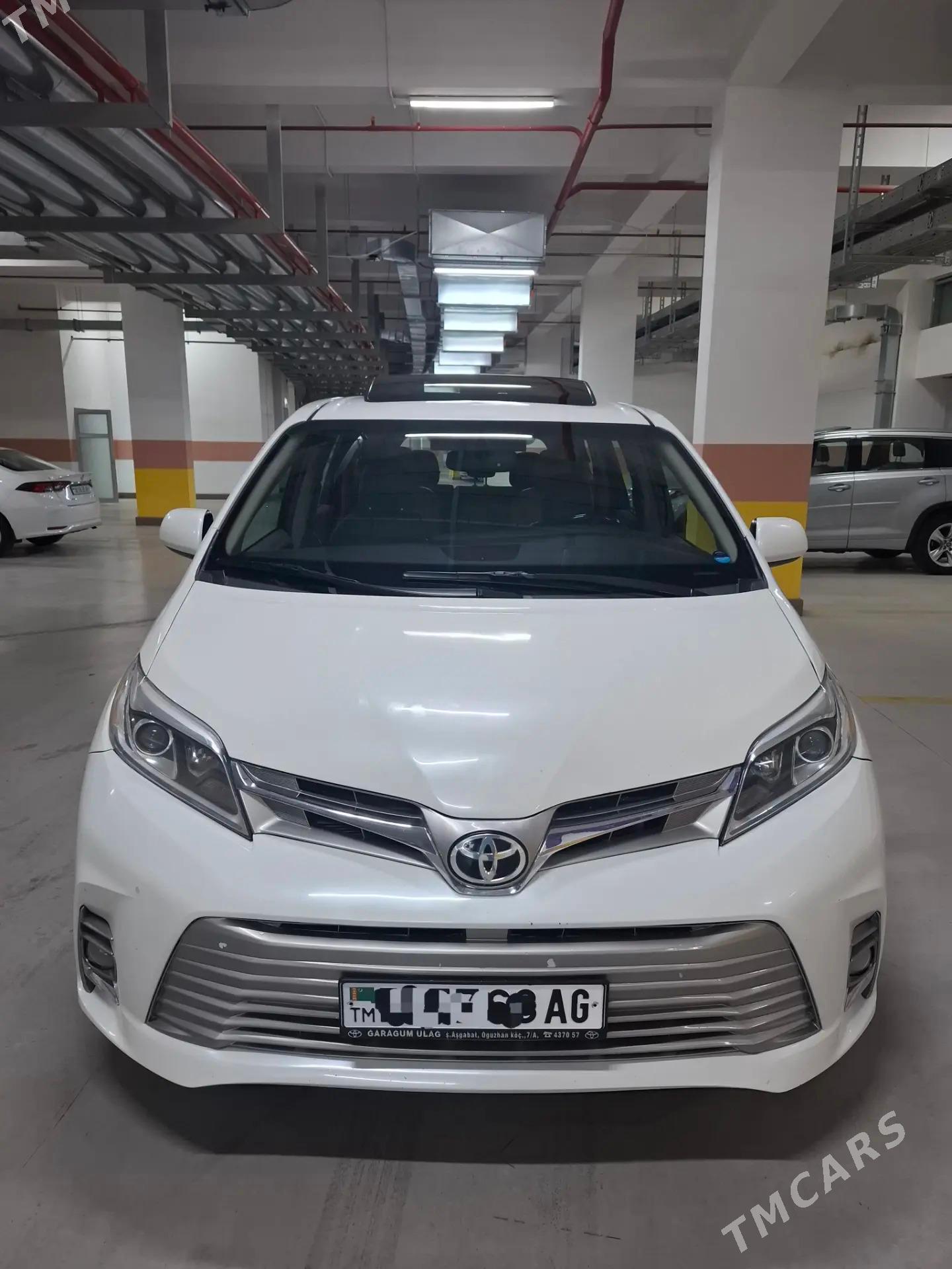 Toyota Sienna 2018 - 425 000 TMT - Aşgabat - img 3