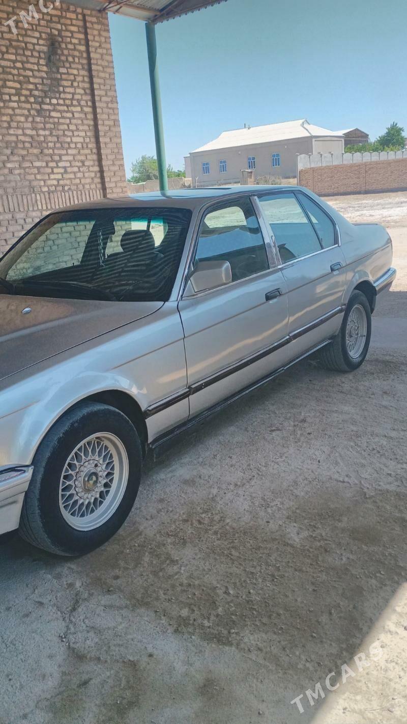 BMW 7 Series 1989 - 45 000 TMT - Мары - img 10