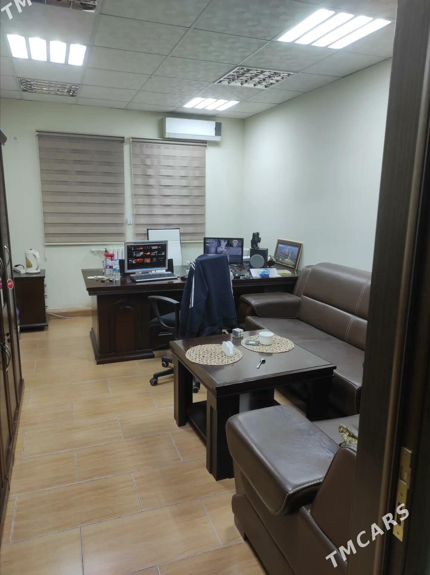 Arende ofis 115m² 3komnat - Улица Г. Кулиева (Объездная) - img 2