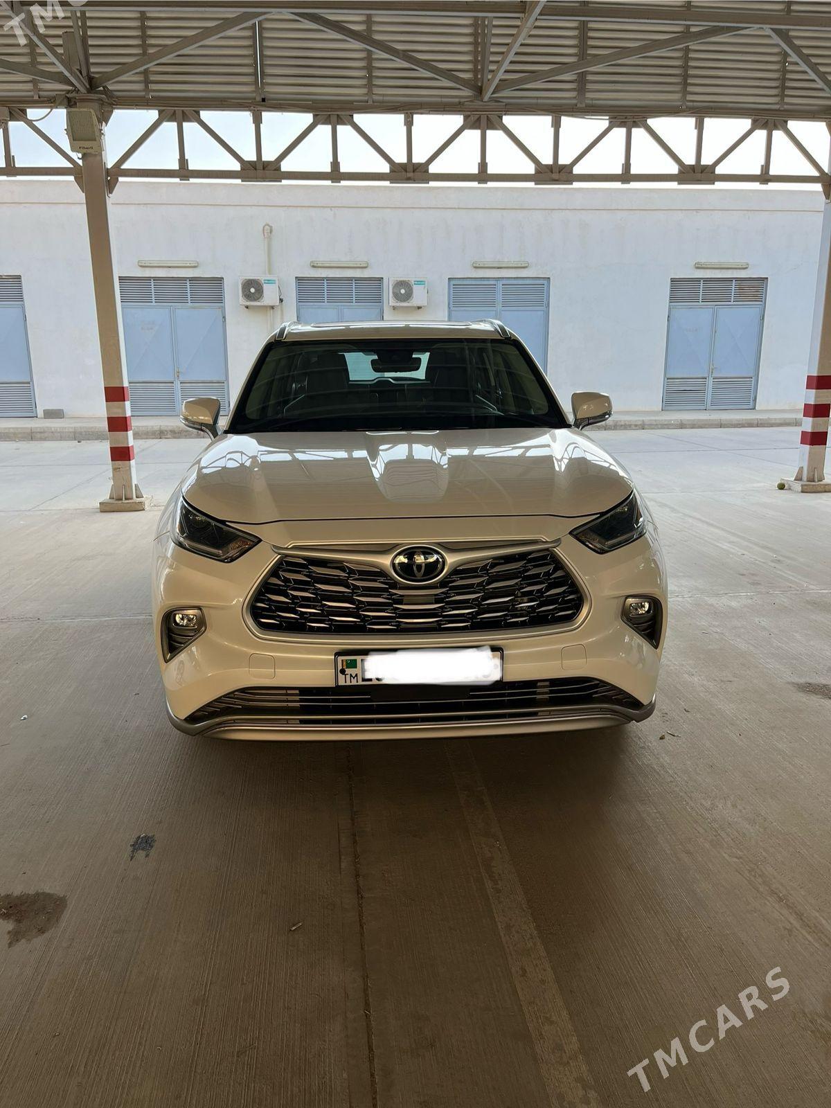 Toyota Highlander 2021 - 650 000 TMT - Ашхабад - img 3
