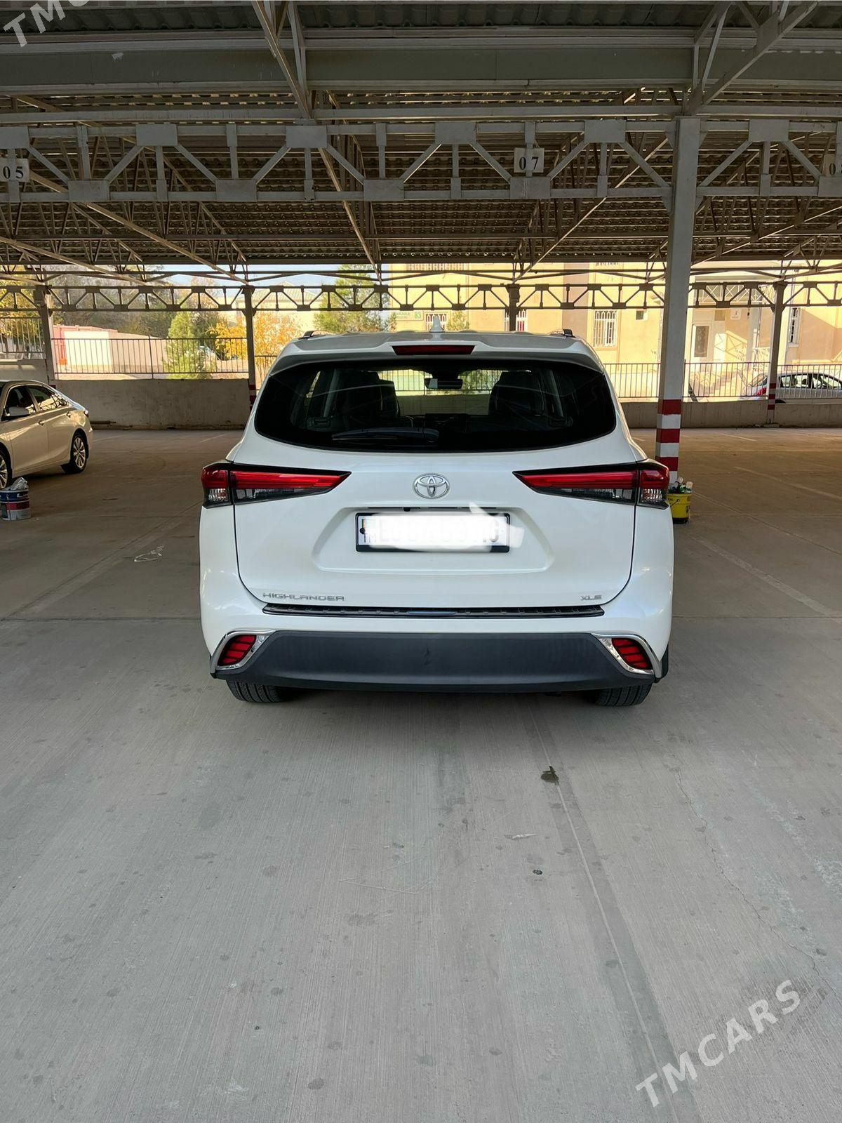 Toyota Highlander 2021 - 650 000 TMT - Ашхабад - img 4