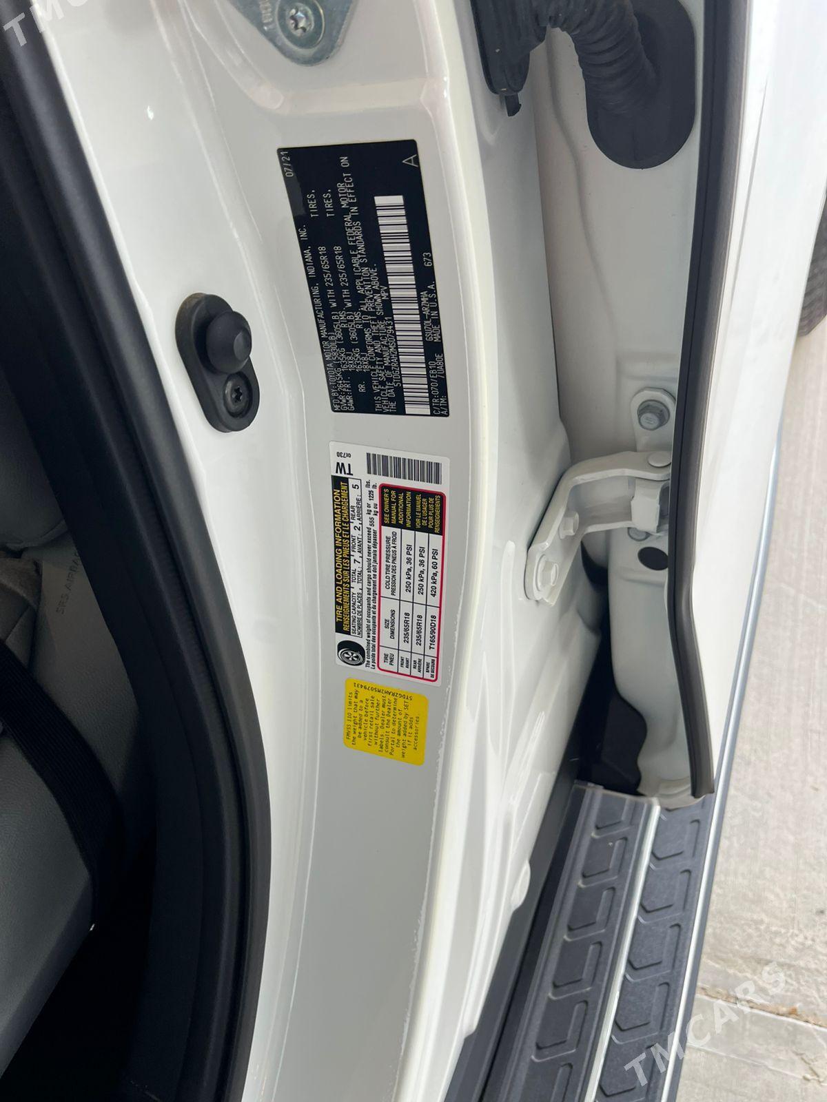 Toyota Highlander 2021 - 650 000 TMT - Ашхабад - img 6