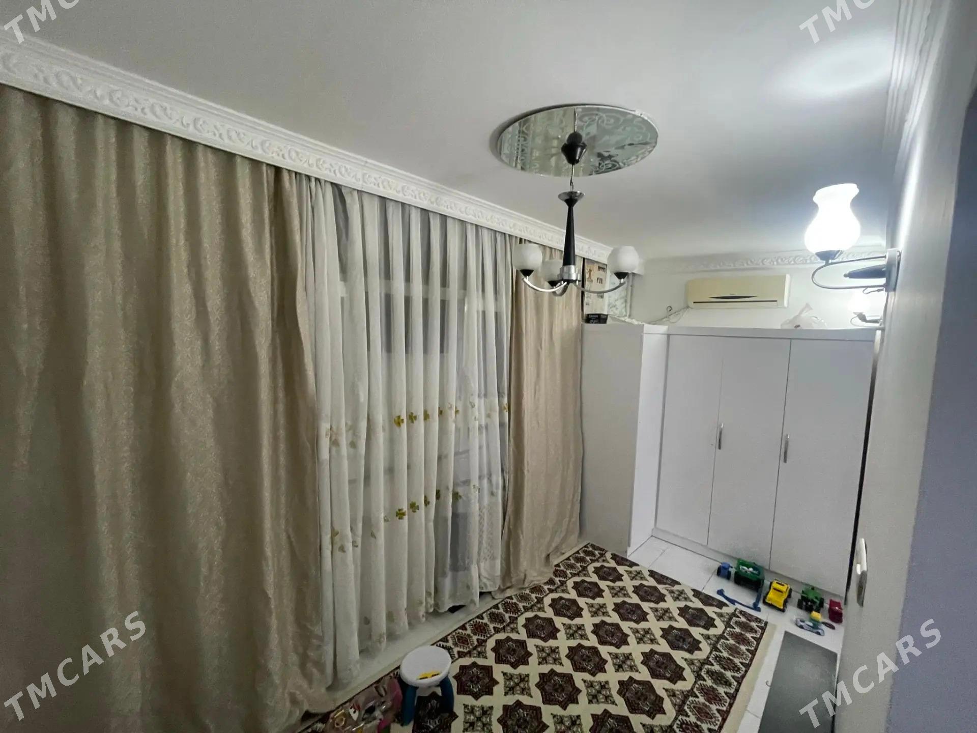 30 mkr 3 komnat 1 etaž - 30 мкр - img 2