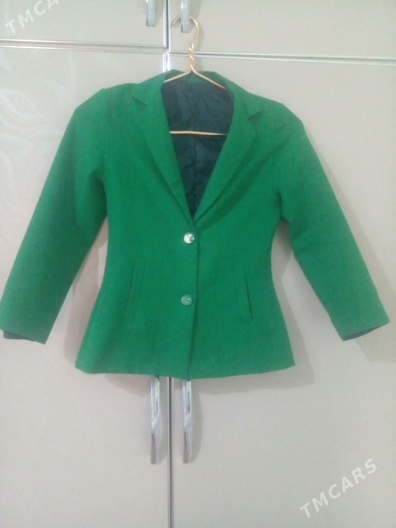 Okuv kastýumy - Бахарден - img 2