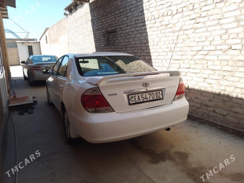 Toyota Camry 2004 - 165 000 TMT - Дашогуз - img 2