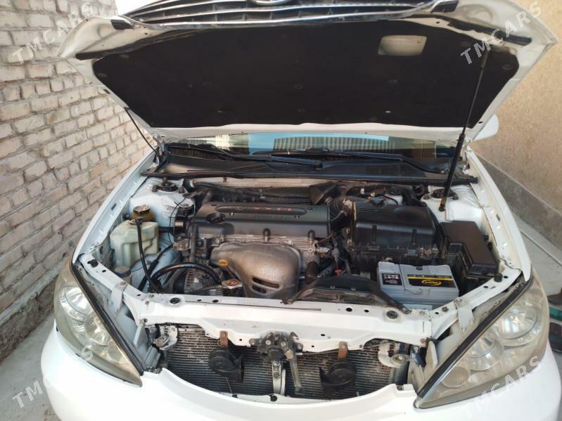 Toyota Camry 2004 - 165 000 TMT - Дашогуз - img 6