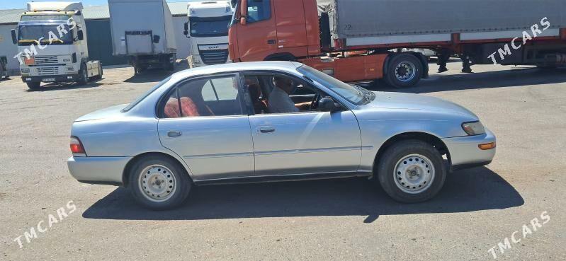 Toyota Corolla 1994 - 45 000 TMT - Türkmenabat - img 3