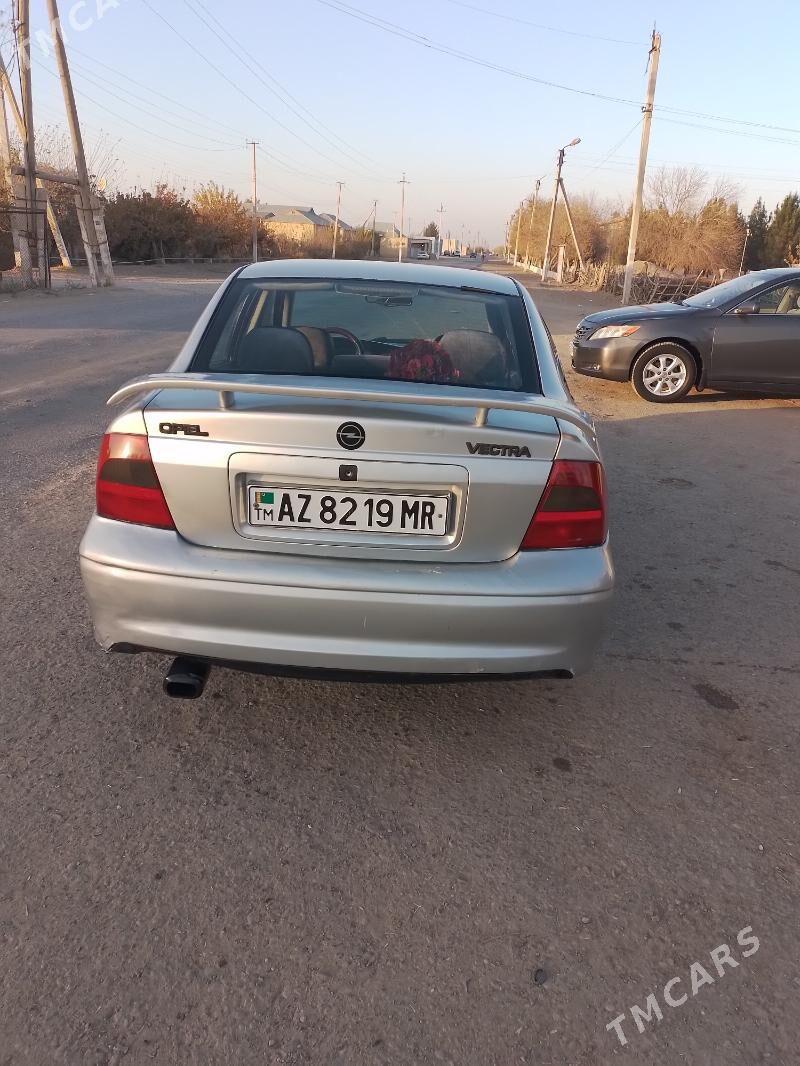 Opel Vectra 1999 - 40 000 TMT - Мургап - img 4