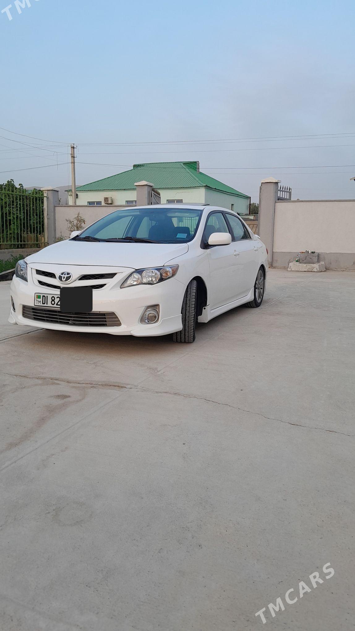 Toyota Corolla 2011 - 180 000 TMT - Гёкдепе - img 2