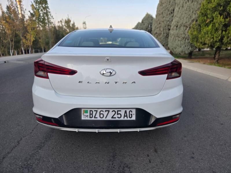 Hyundai Elantra 2018 - 175 000 TMT - Ашхабад - img 4