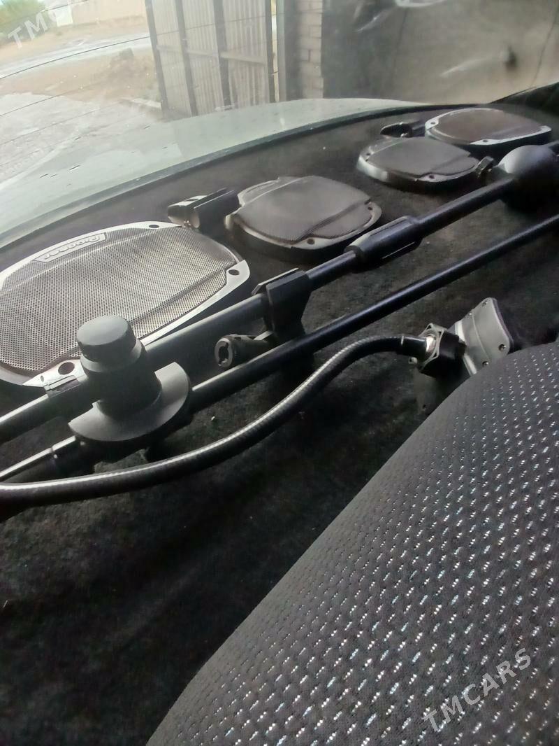 BMW 1 Series 2007 - 41 000 TMT - Sakarçäge - img 8