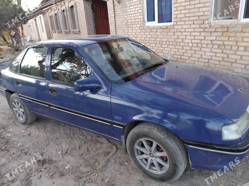Opel Vectra 1990 - 40 000 TMT - Дянев - img 5