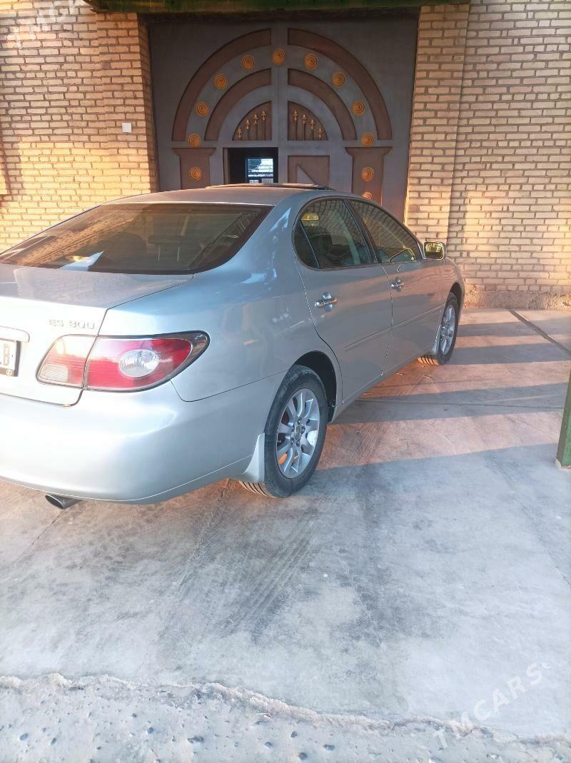 Lexus ES 300 2002 - 195 000 TMT - Dänew - img 5