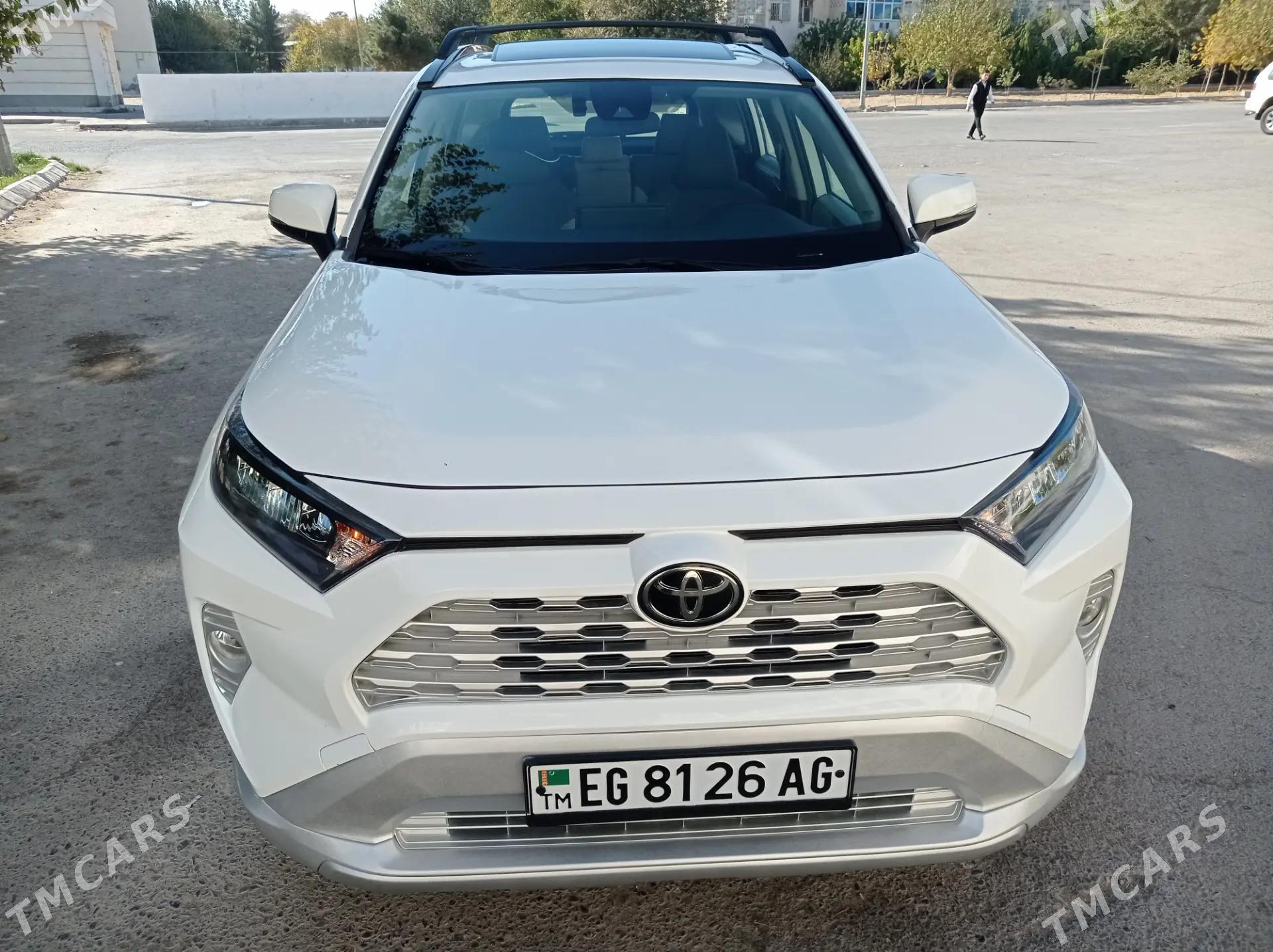 Toyota RAV4 2020 - 380 000 TMT - Nebitgaz (Andalib-Ankara köç.) - img 5