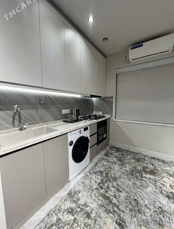 Lux Kwartira Arenda - Мир 4 - img 7