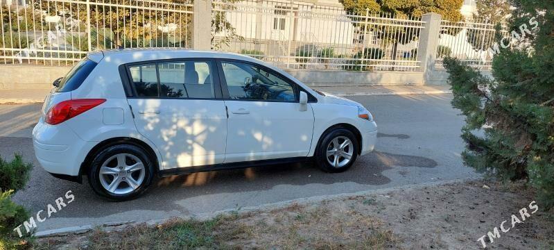 Nissan Versa 2010 - 130 000 TMT - Улица Ататурка - img 4