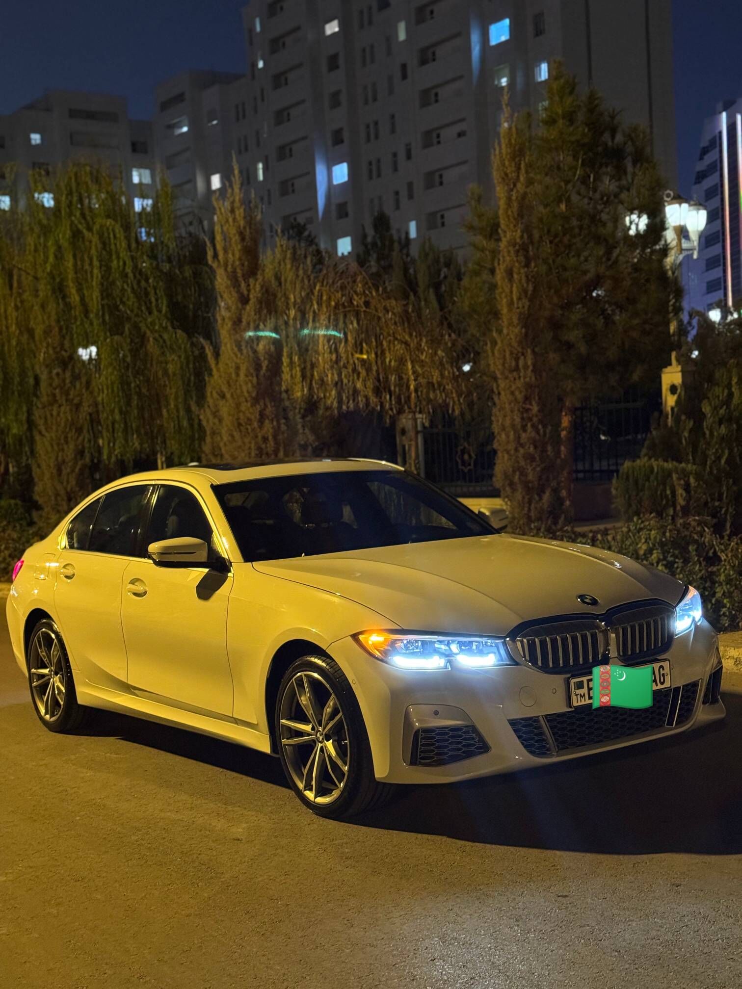 BMW 330 2021 - 585 000 TMT - Aşgabat - img 2