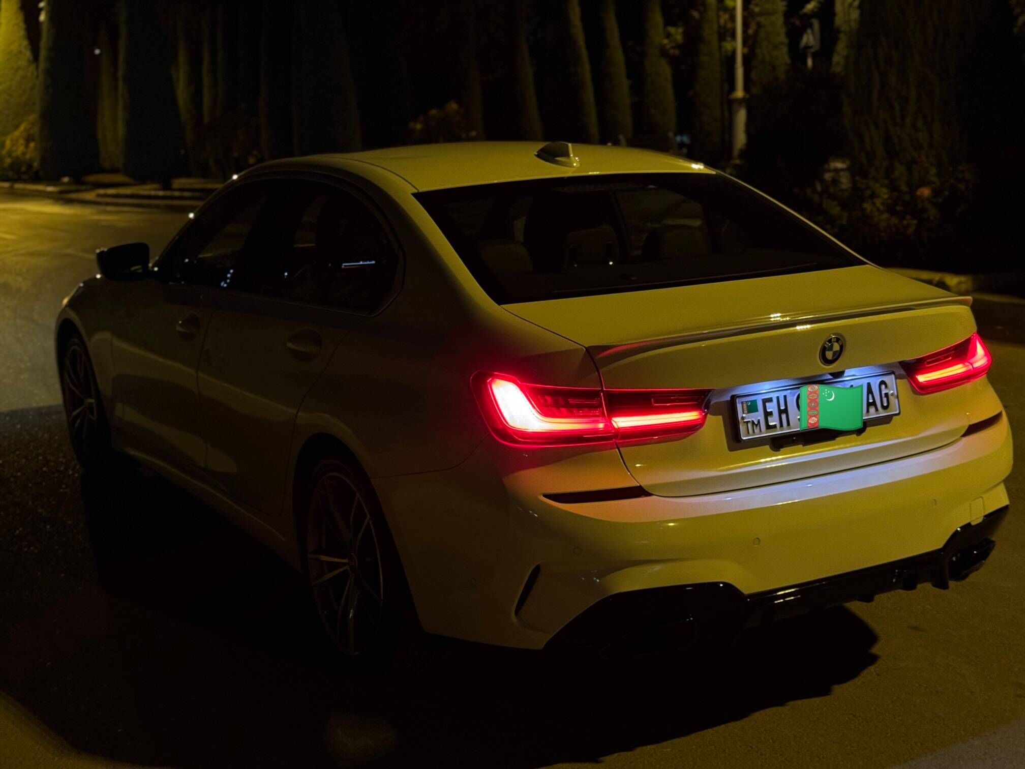 BMW 330 2021 - 585 000 TMT - Aşgabat - img 6