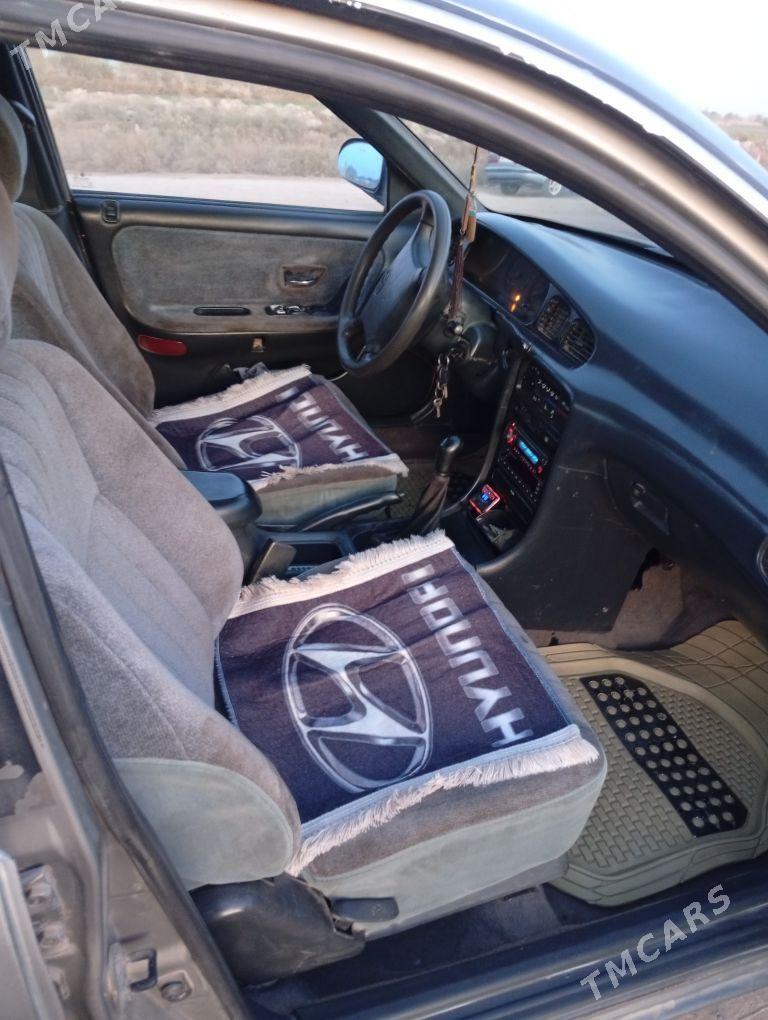 Hyundai Sonata 1996 - 30 000 TMT - Дашогуз - img 6