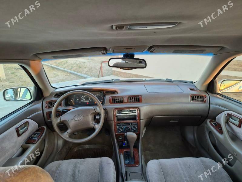 Toyota Camry 1997 - 145 000 TMT - Векильбазар - img 8