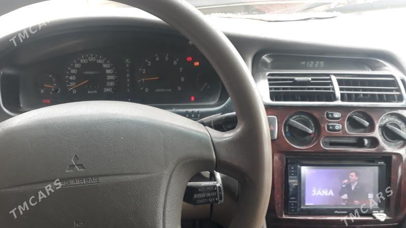 Mitsubishi Diamante 1995 - 25 000 TMT - Кака - img 5