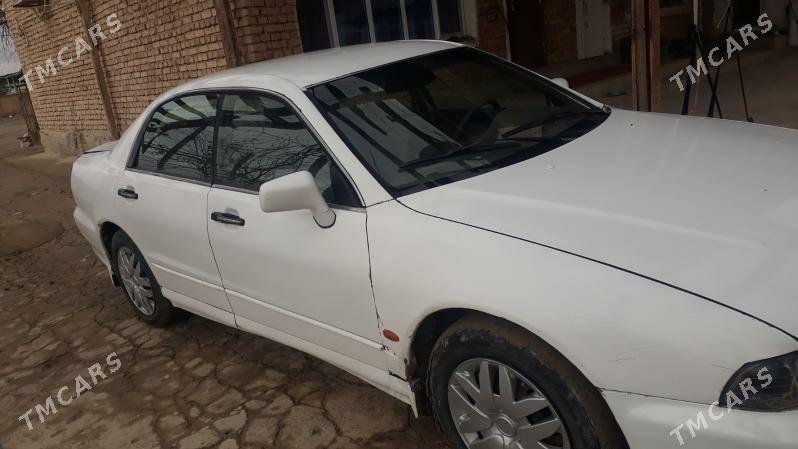 Mitsubishi Diamante 1995 - 25 000 TMT - Кака - img 4