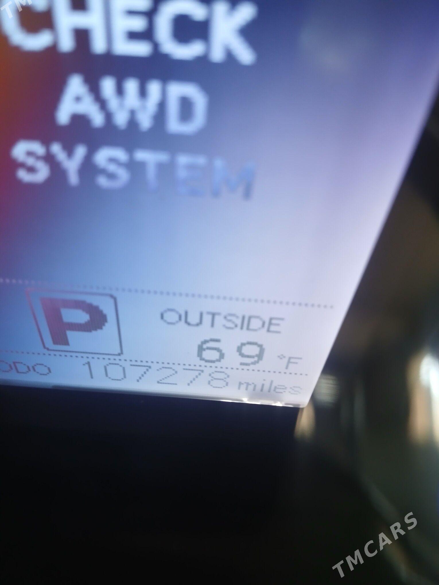 Toyota Highlander 2016 - 400 000 TMT - Мары - img 6