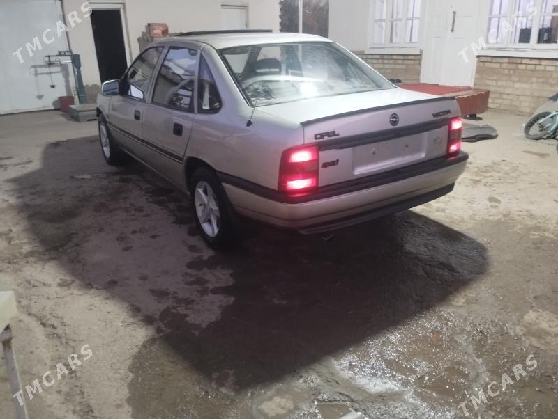 Opel Vectra 1992 - 40 000 TMT - Мары - img 7