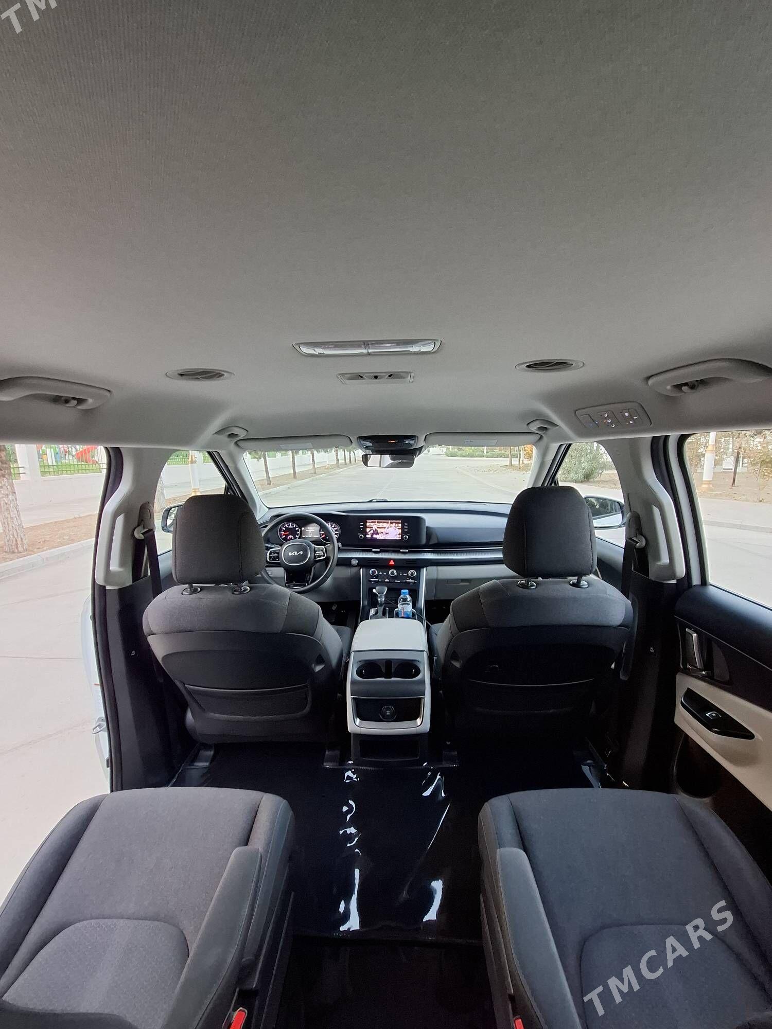Kia Carnival 2022 - 475 000 TMT - ул. Подвойского (Битарап Туркменистан шаёлы) - img 6