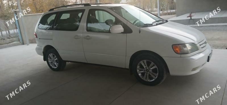 Toyota Sienna 2002 - 165 000 TMT - Теджен - img 5