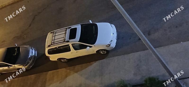 Toyota Sienna 2002 - 165 000 TMT - Теджен - img 9