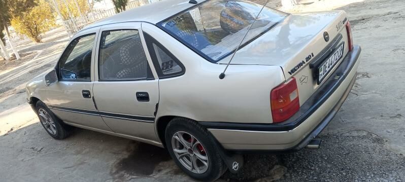 Opel Vectra 1991 - 48 000 TMT - Сакар - img 9