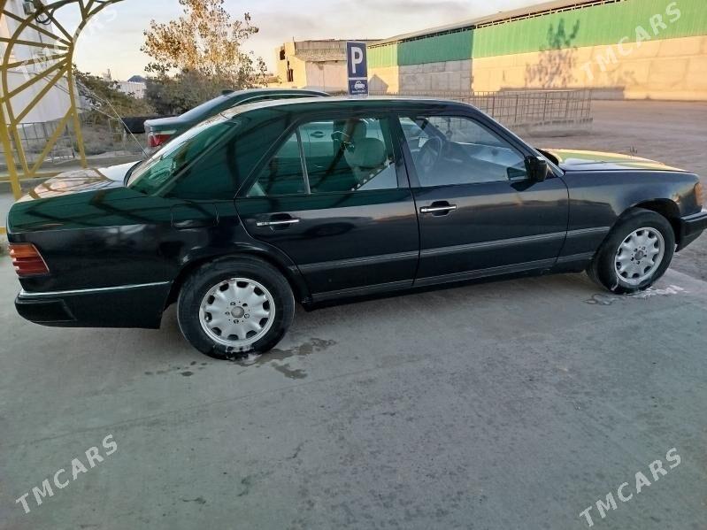 Mercedes-Benz W126 1987 - 28 000 TMT - Hazar - img 3