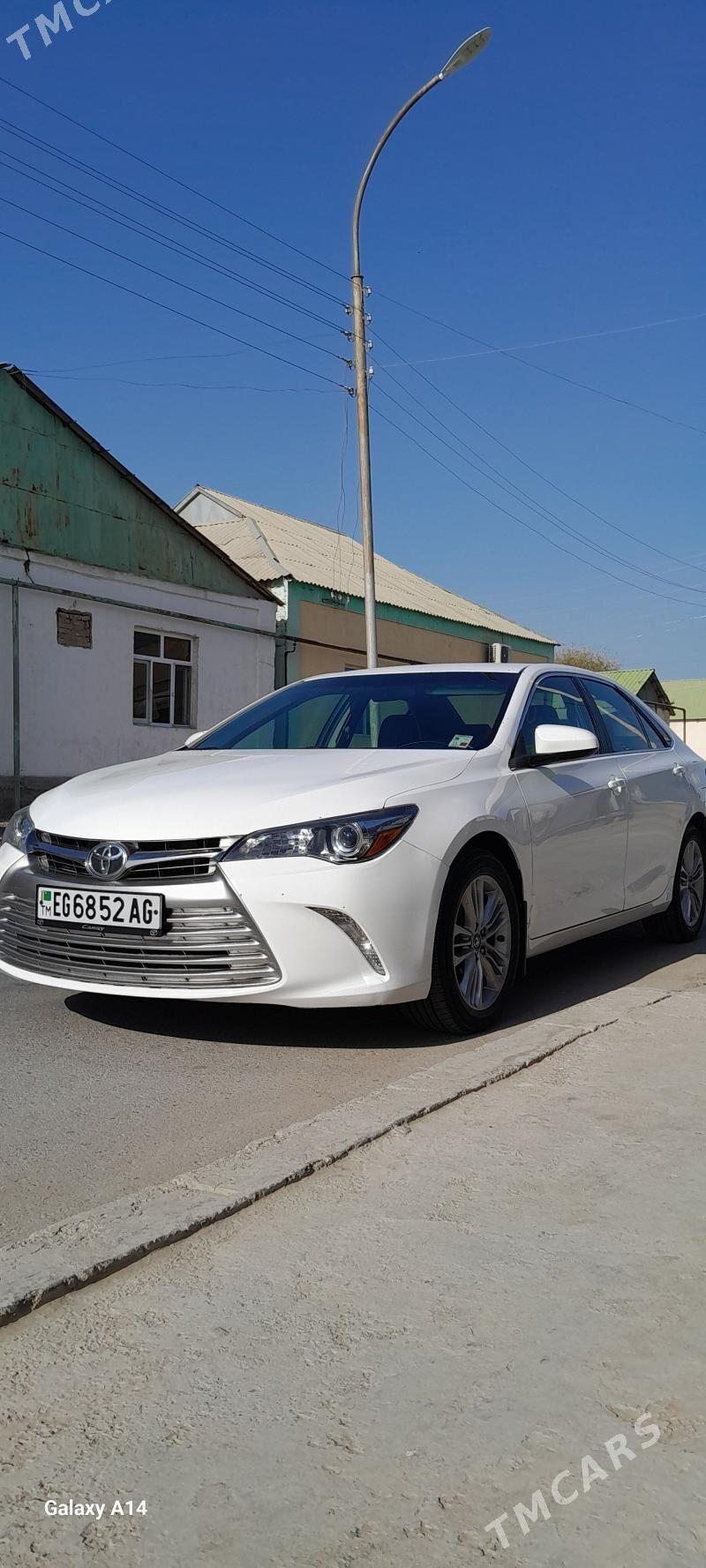 Toyota Camry 2017 - 300 000 TMT - Кипджак - img 4