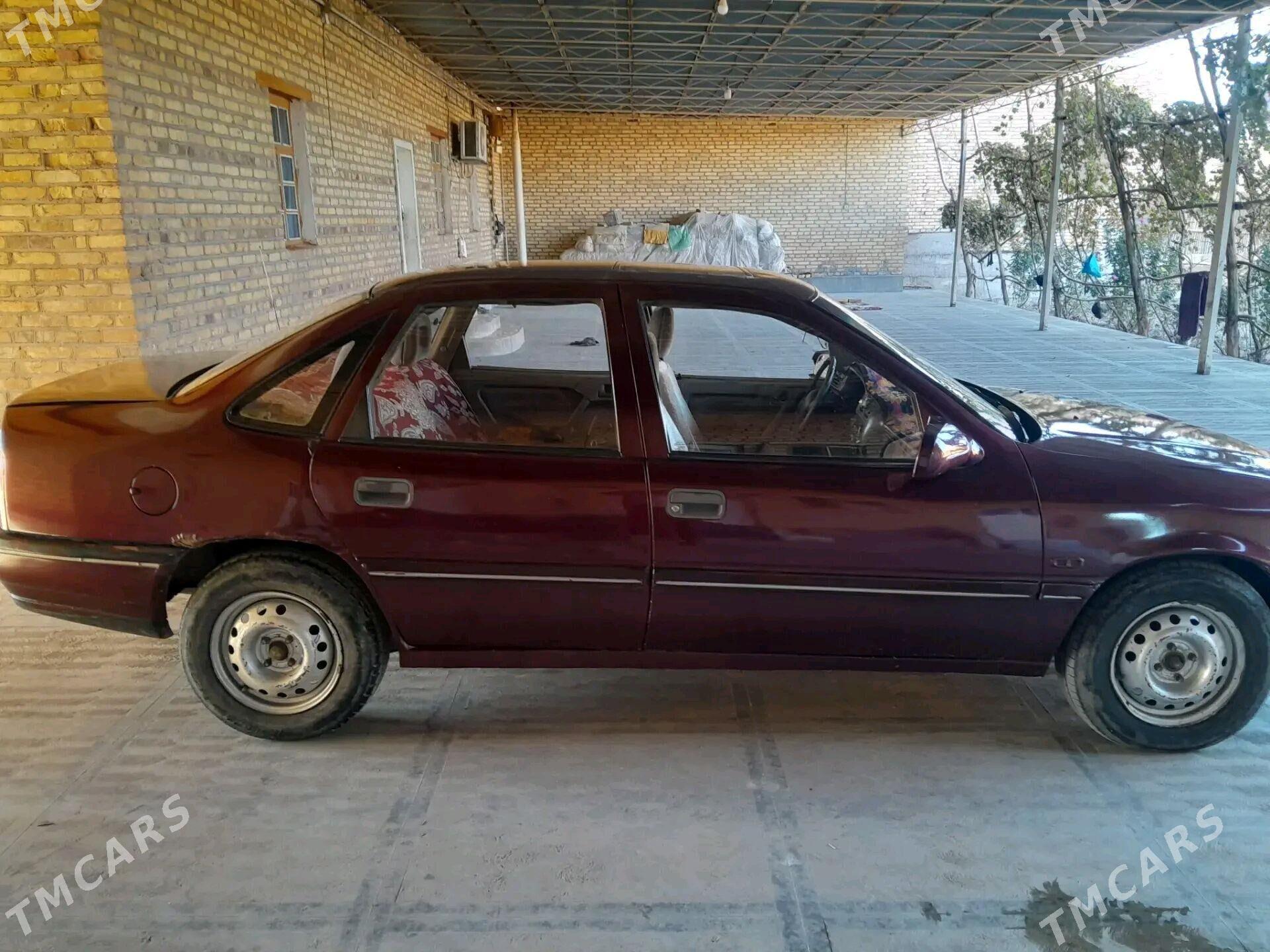 Opel Vectra 1991 - 25 000 TMT - Саят - img 4