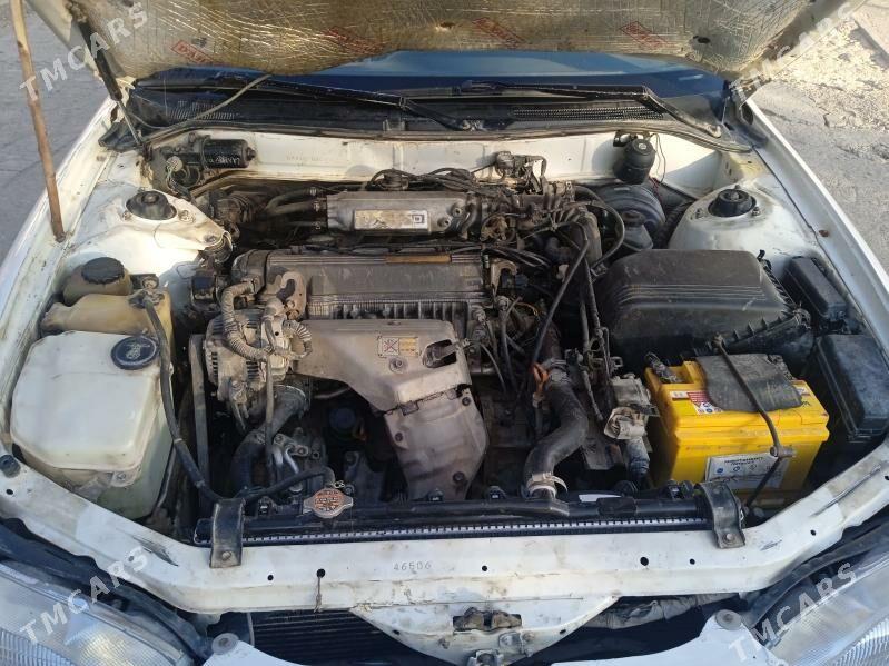 Toyota Camry 1996 - 100 000 TMT - Кёнеургенч - img 2