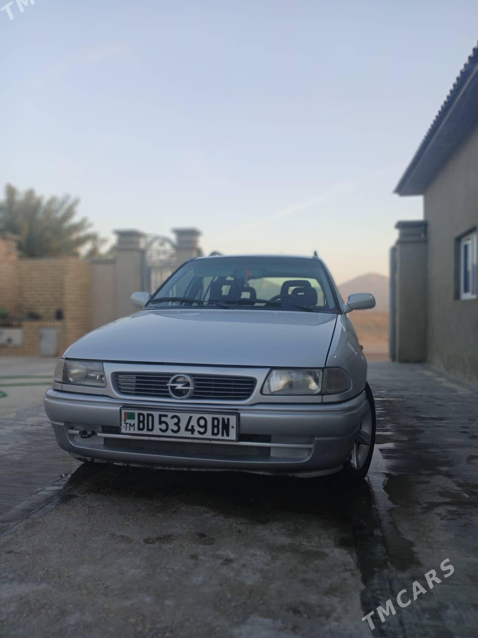Opel Astra 1995 - 50 000 TMT - Balkanabat - img 1