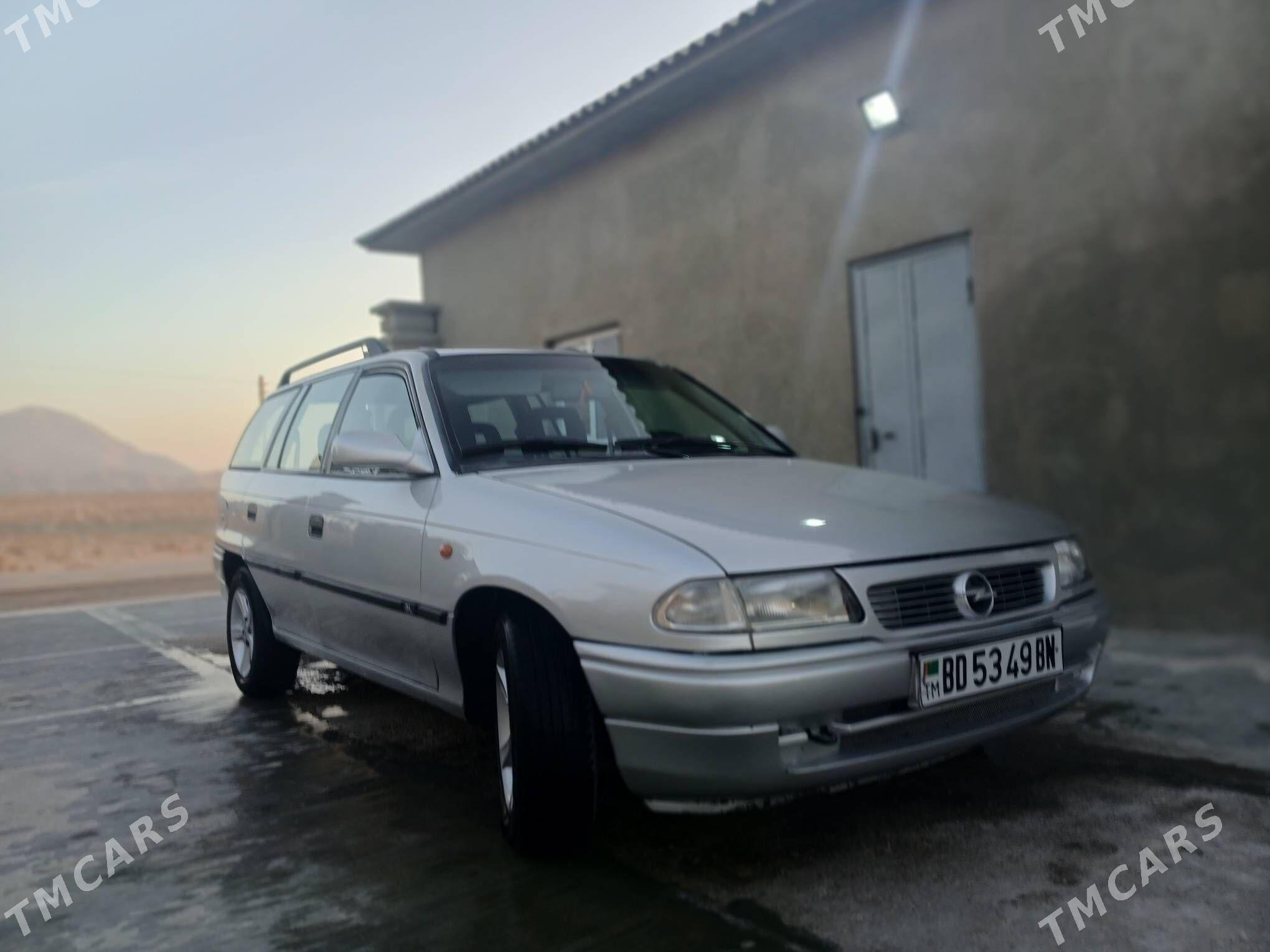 Opel Astra 1995 - 50 000 TMT - Balkanabat - img 4