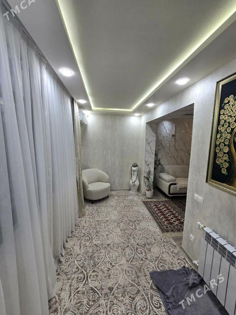 Продажа 3 комнаты 2 этаж - 3 mkr - img 1