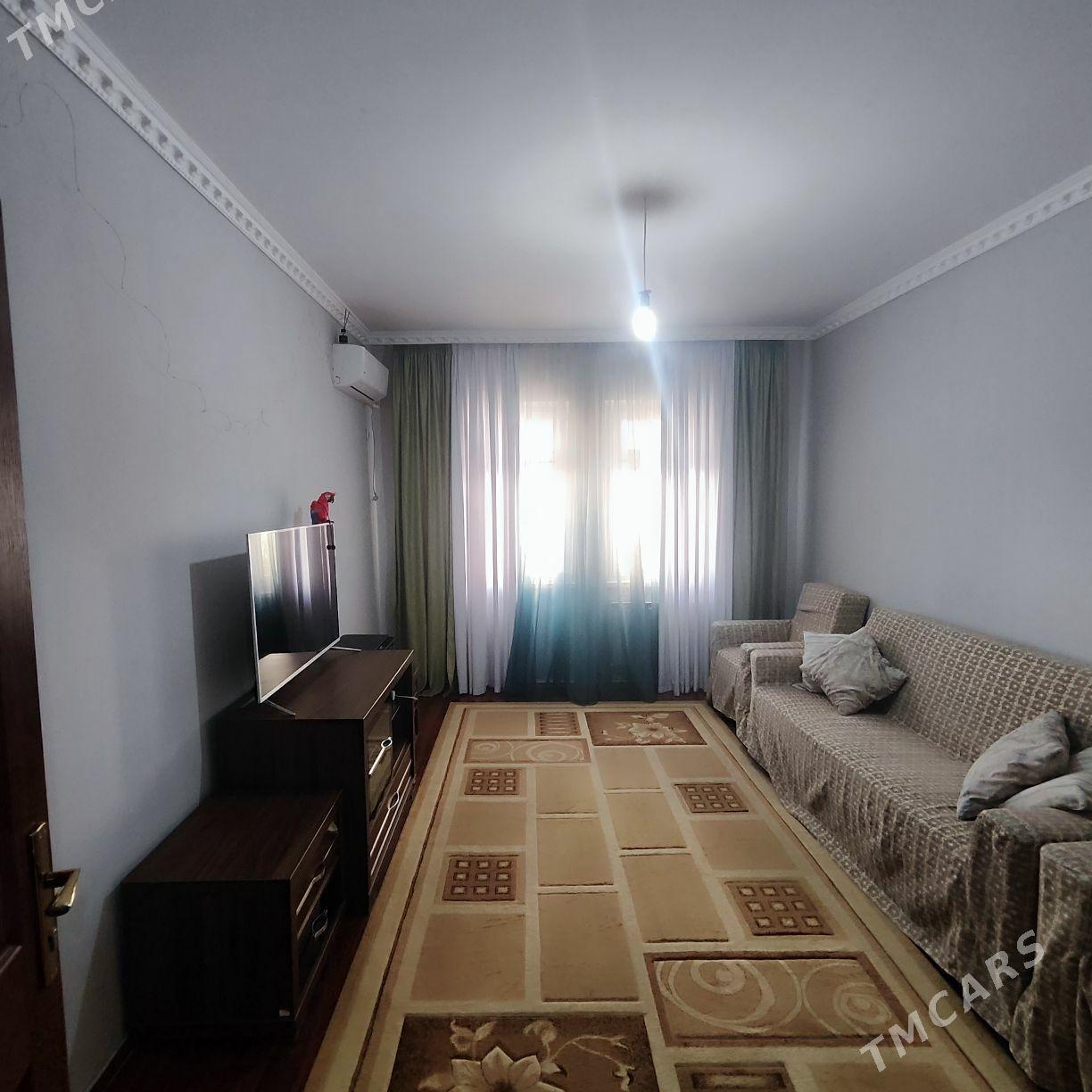 МИР 7/1, 3 КОМ, 2 ЭТАЖ - Мир 7 - img 2