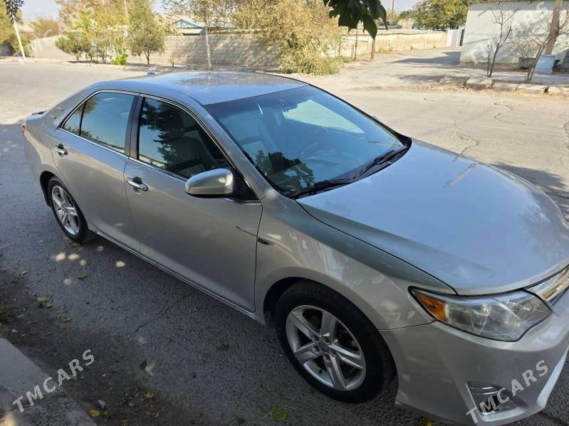 Toyota Camry 2014 - 212 000 TMT - 6 мкр - img 3