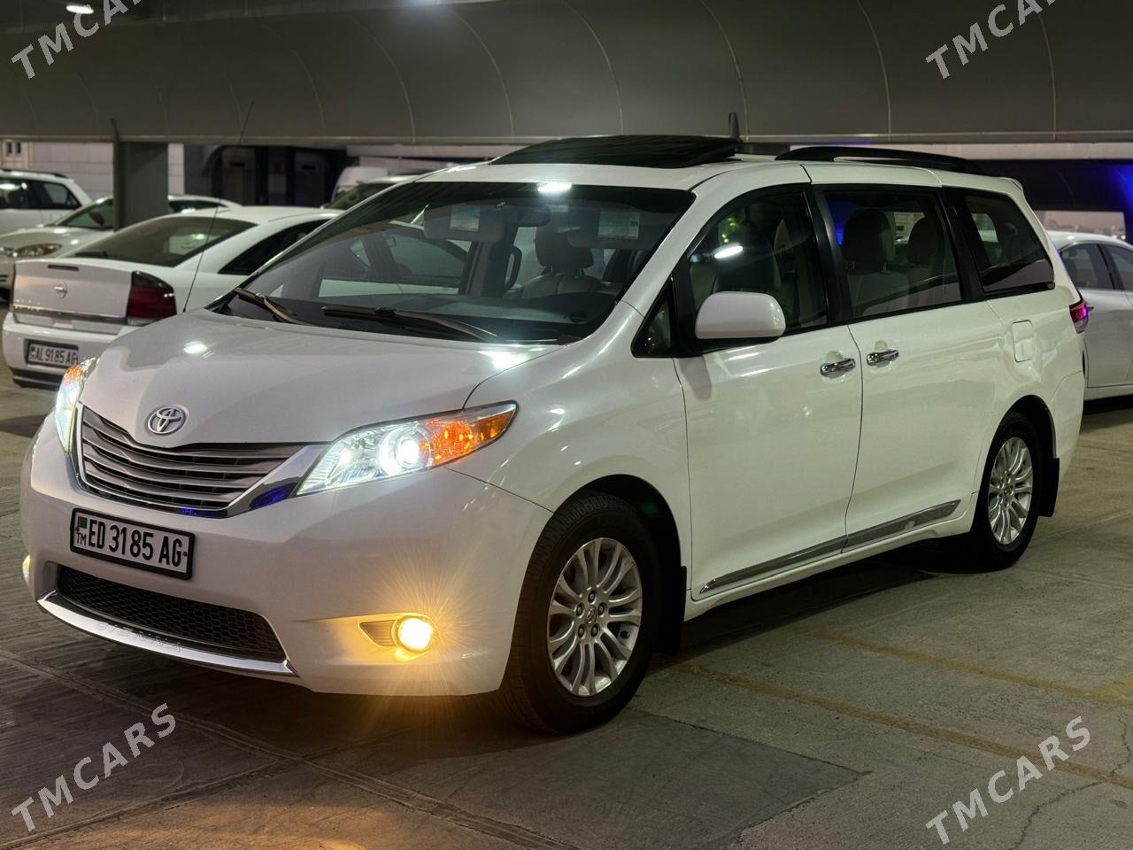 Toyota Sienna 2012 - 345 000 TMT - 6 мкр - img 2