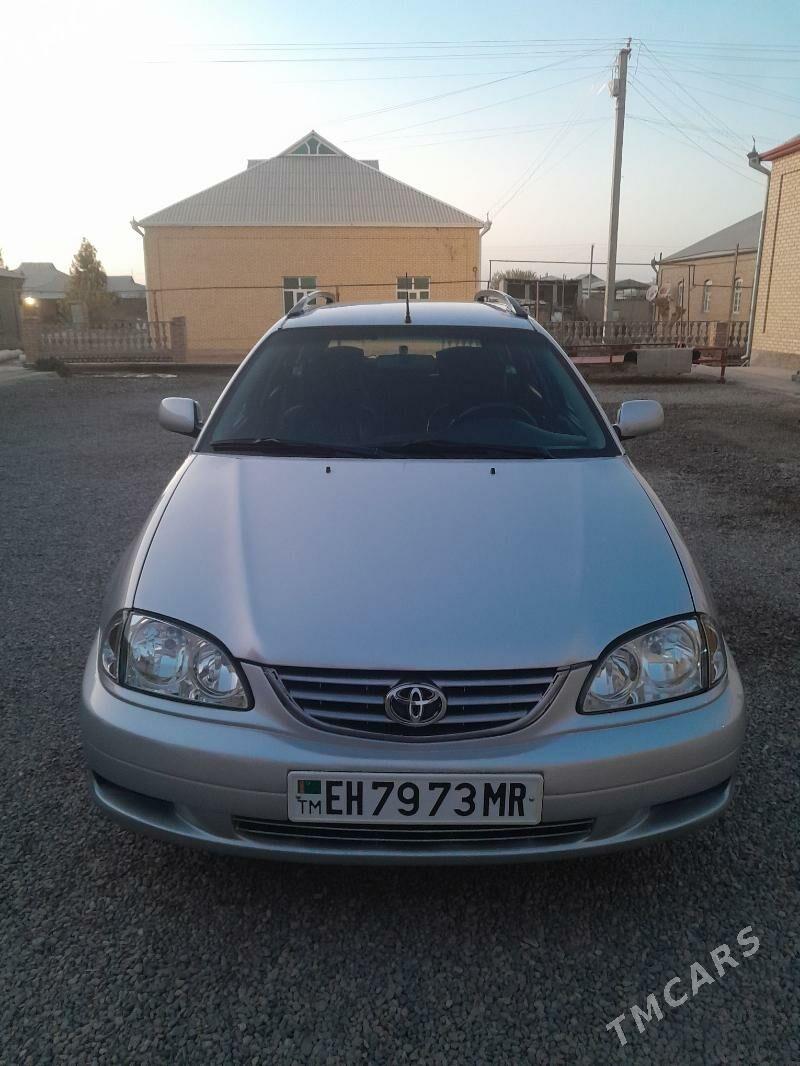 Toyota Avensis 2001 - 110 000 TMT - Мары - img 3