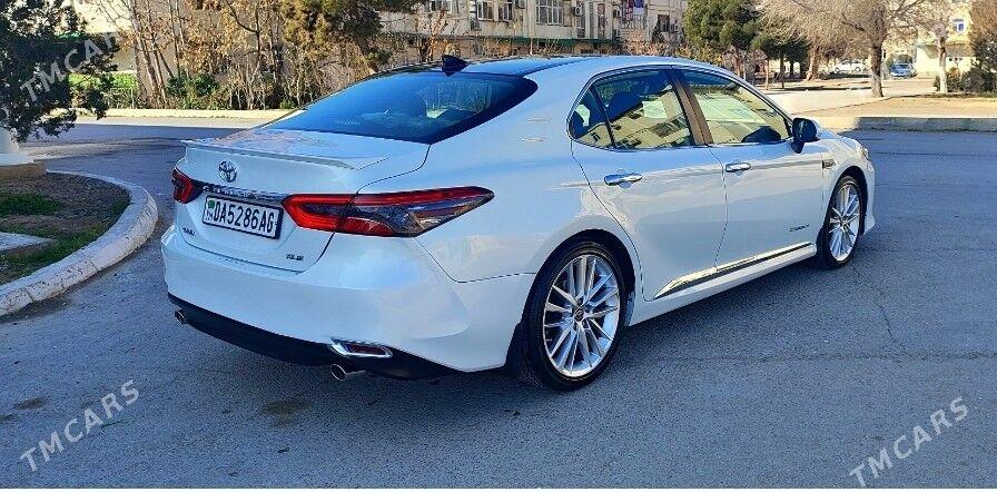 Toyota Camry 2019 - 265 000 TMT - Гуртли - img 3