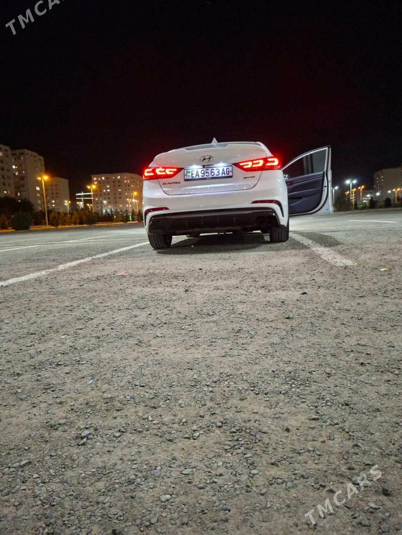 Hyundai Elantra 2018 - 200 000 TMT - Ашхабад - img 6