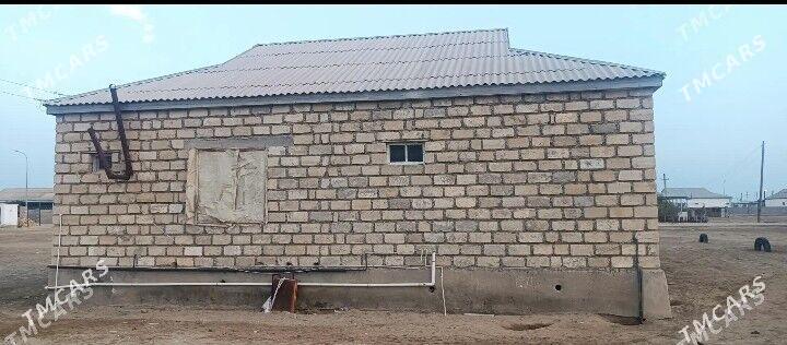 Satlyk jaý - Эсенгулы - img 4