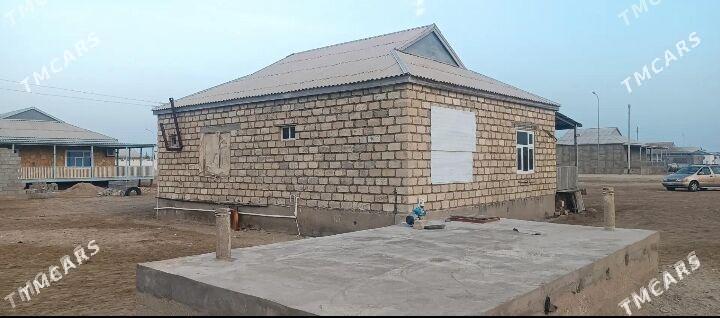 Satlyk jaý - Эсенгулы - img 5