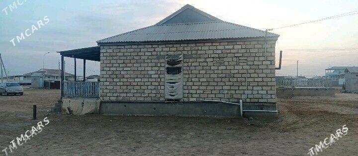 Satlyk jaý - Эсенгулы - img 3