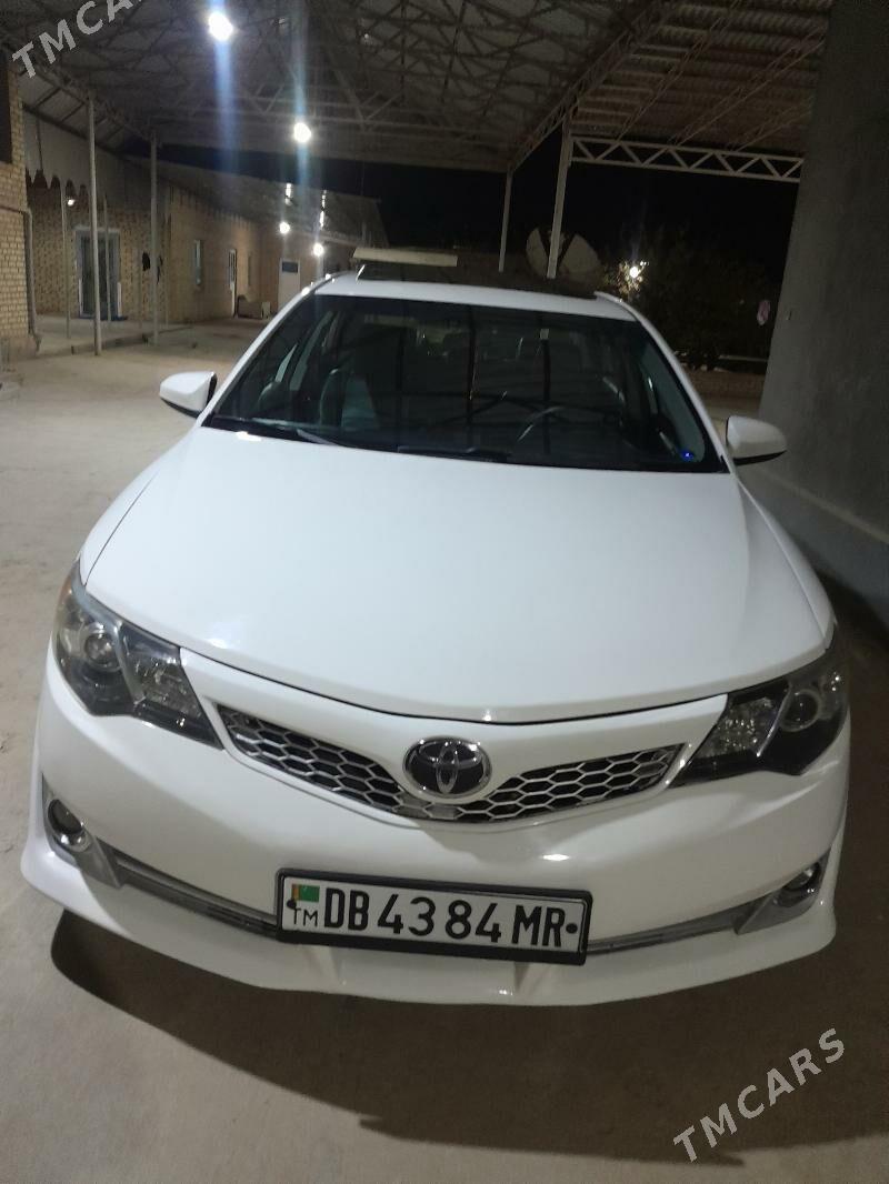 Toyota Camry 2012 - 225 000 TMT - Байрамали - img 1